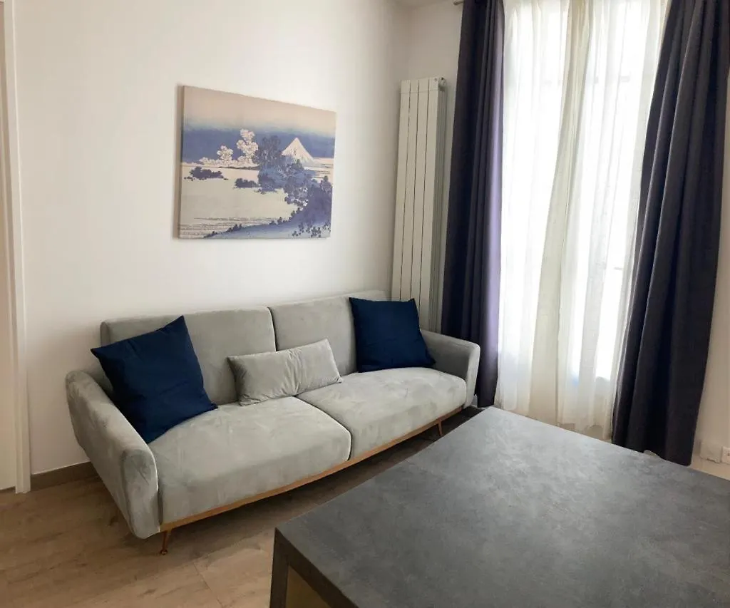 Apartamento Kremlin Cosy Le Kremlin-Bicêtre 0*,  Francia